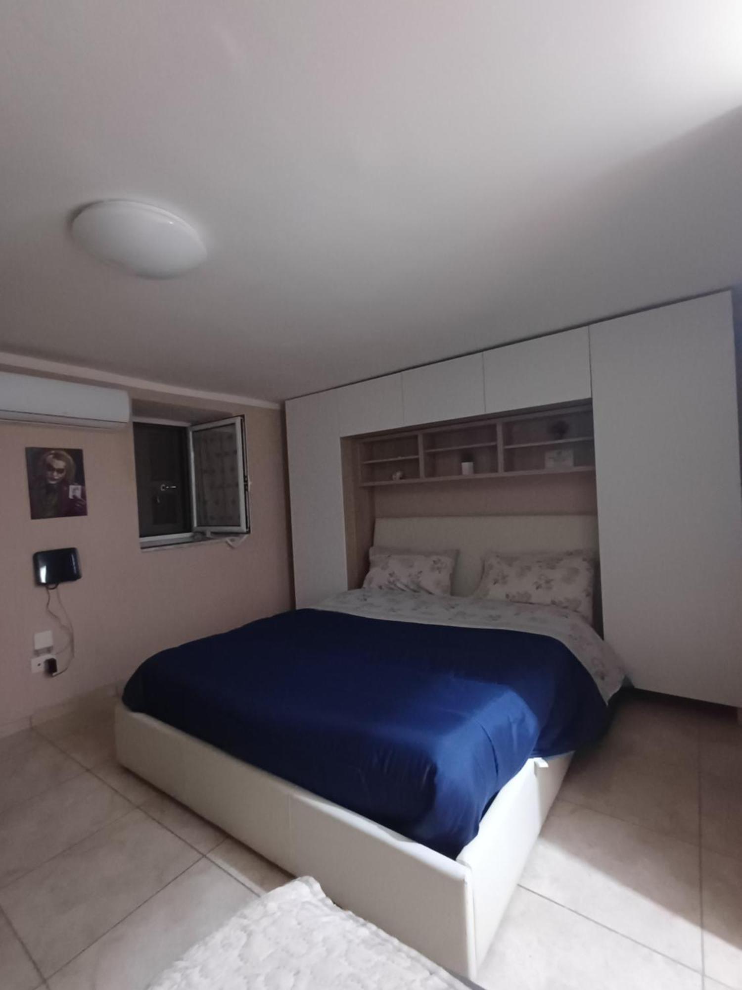Masaniello'S House Apartment Naples Room photo