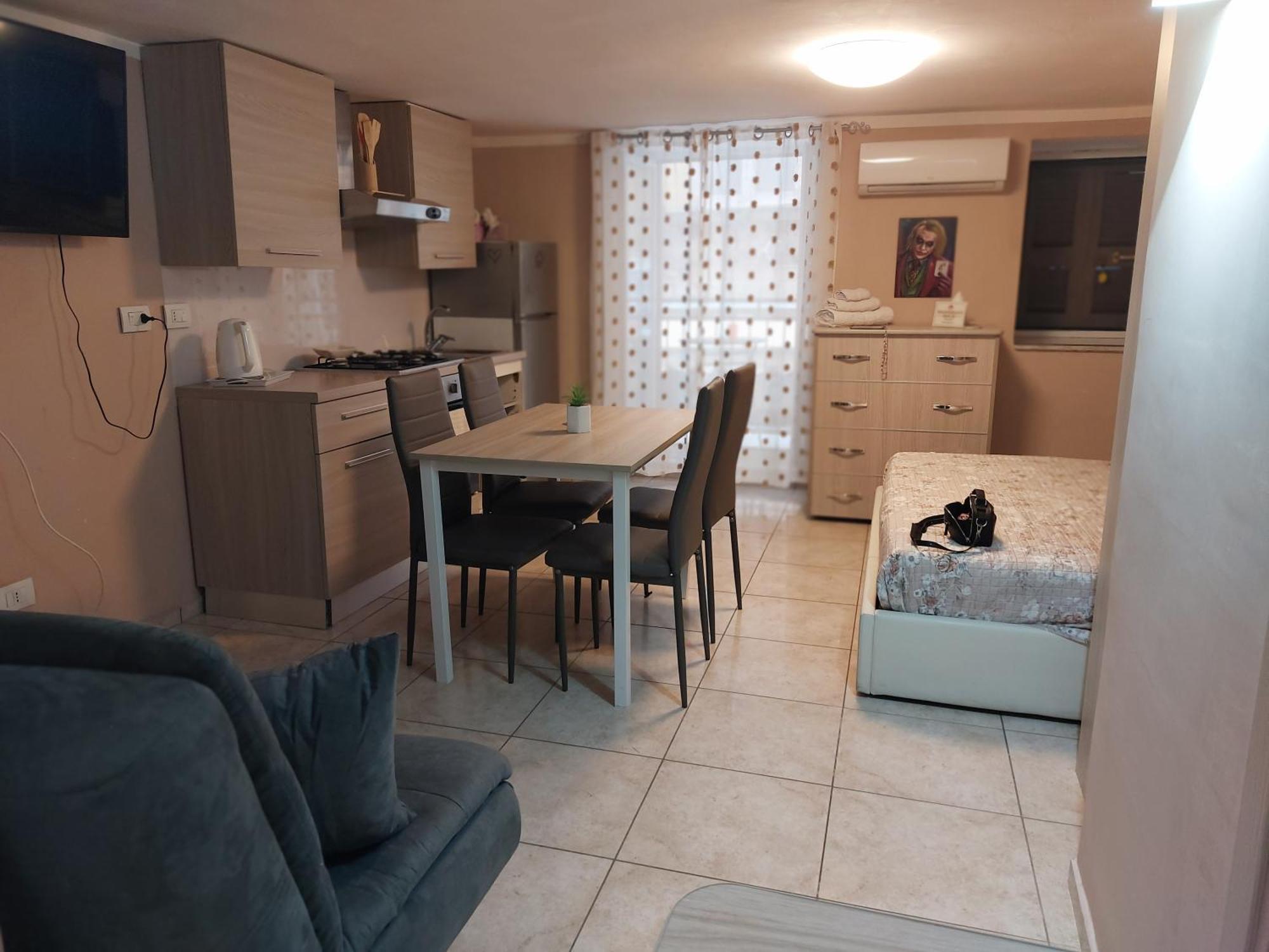 Masaniello'S House Apartment Naples Room photo